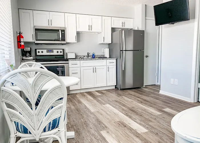 Ocean Eleven Suites