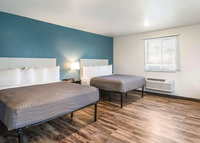 Woodspring Suites Bradenton