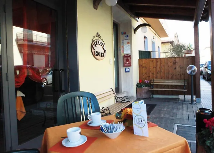 Piccolo Hotel