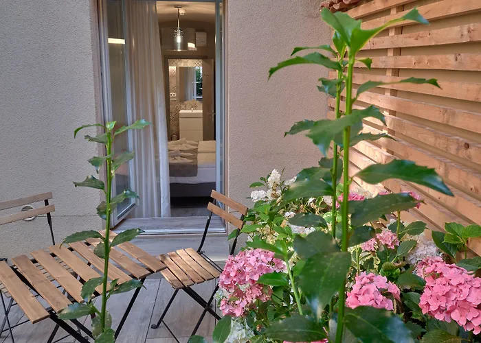 Aparthotel Rimska 14