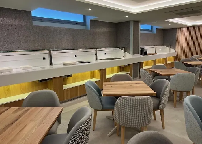 Hotel Noy