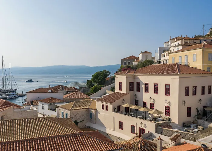 Fos Hydra Residence
