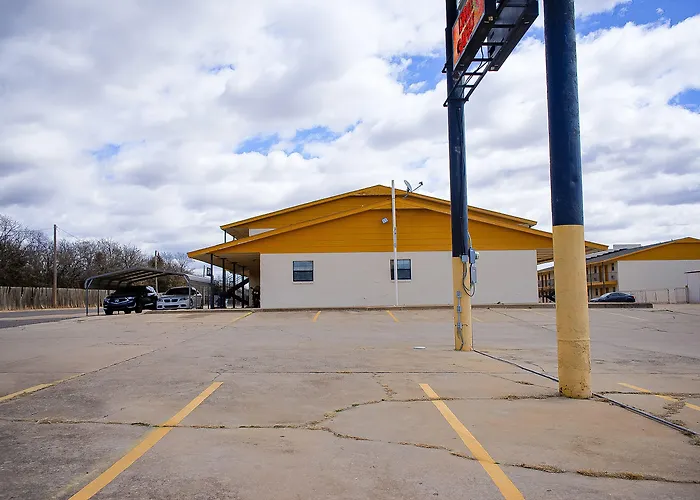 Duncan Inn By Oyo, Ok - Hwy 81 Near Chisholm Casino