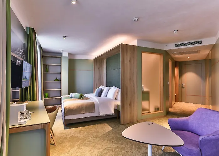 Carine Hotel Centar