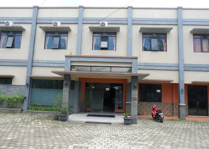 Handayani Hotel