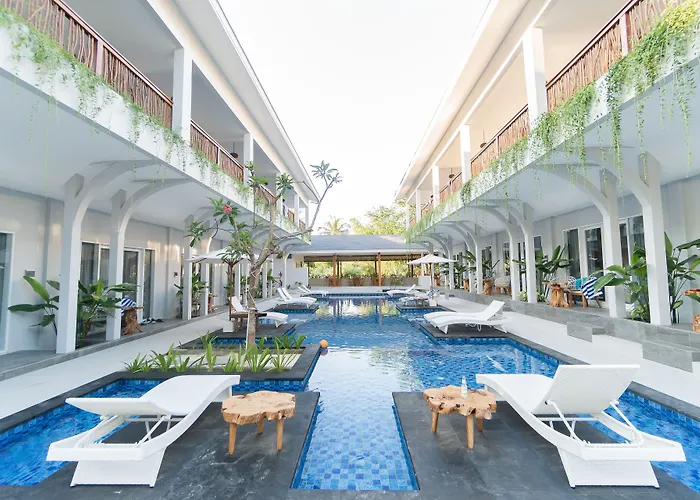 Seashell Resort