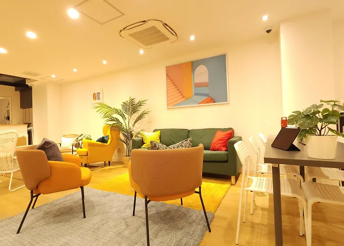Acro Capsule Hotel Namba Dotonbori