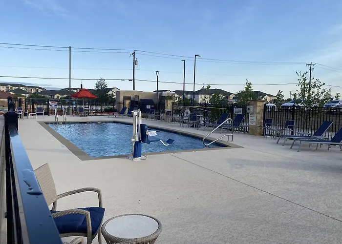 Hawthorn Extended Stay By Wyndham Pflugerville