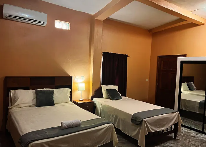 Hotel Y Restaurante La Perla, Cacaopera, Morazan, El Salvador