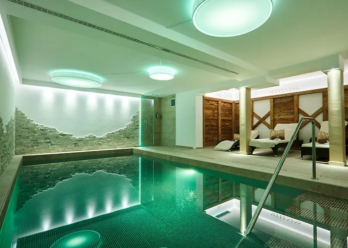 Hotel Garni Savoy - New Opening