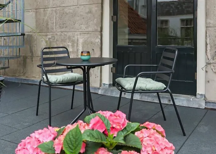 Hotel Corps De Garde