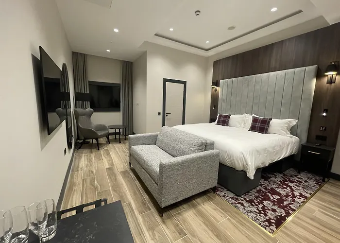 Tynecastle Park Hotel
