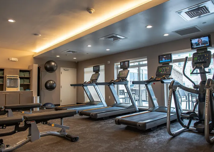 Residence Inn By Marriott Toledo West