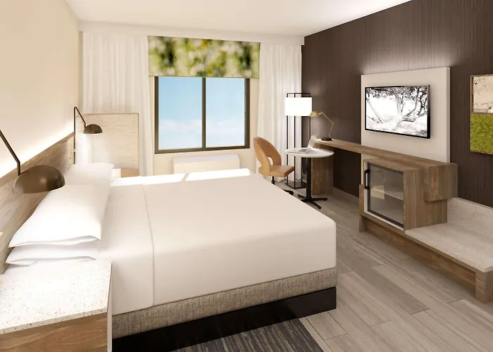 Wyndham Garden Orlando Airport - Free Airport Shuttle