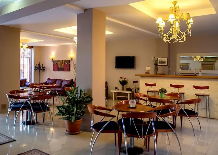 Hotel Minos