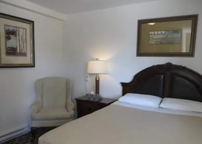 Hi-Way Motel