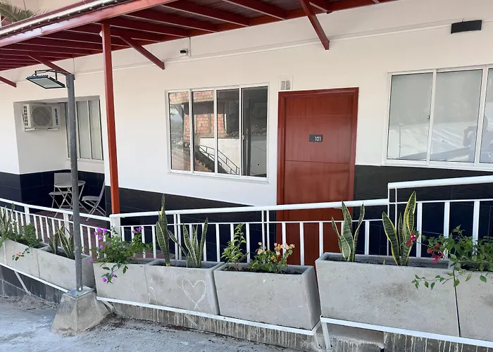 Hotel Santorini