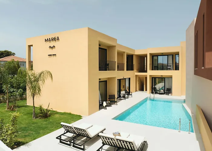Marea Luxury Suites