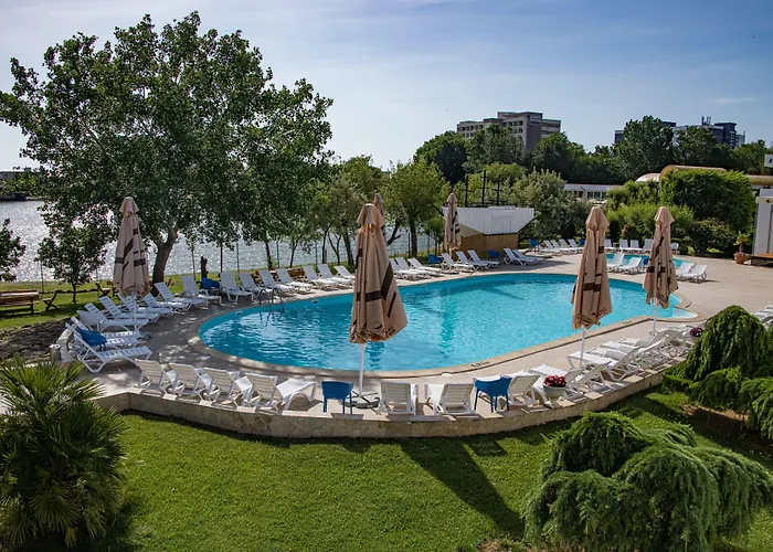 Complex Tismana 3* All Inclusive