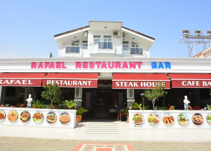 Rafael Hotel