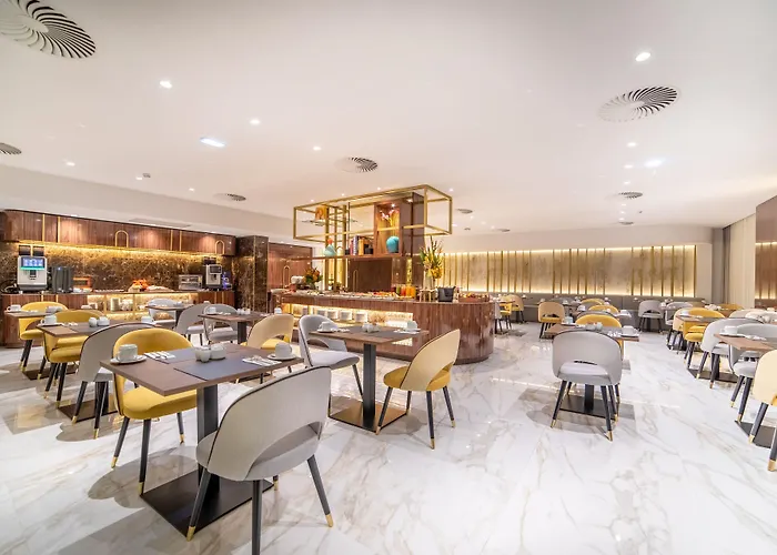 VIP Executive Suites do Marquês Hotel