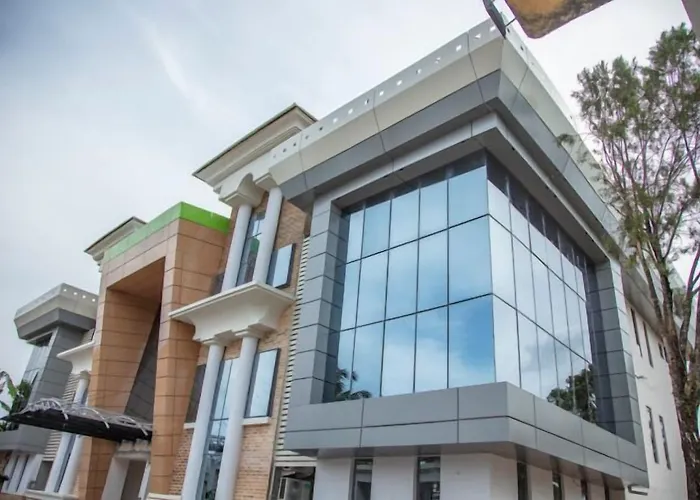 Lushville Hotels&Suites