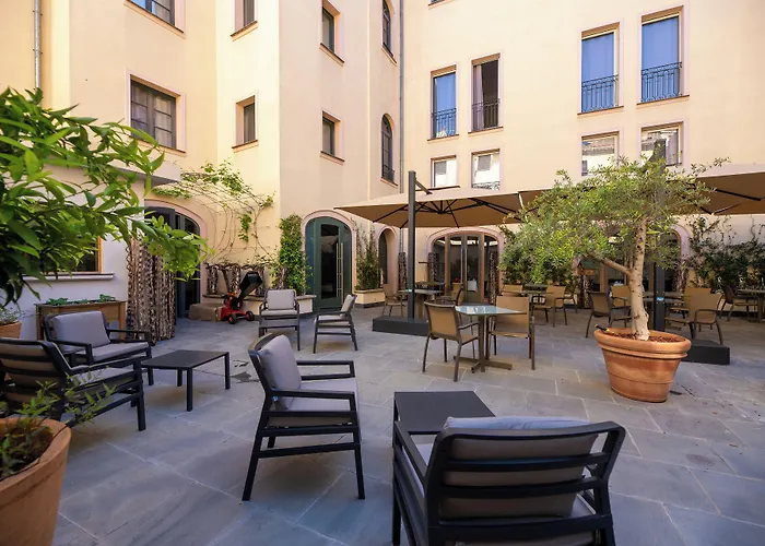 Hotel Pozzo Di Borgo