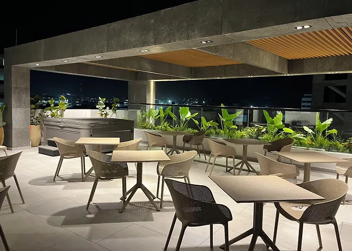 Delamar Hotel
