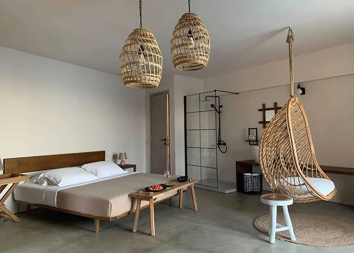 Aletri Swim Up Boutique Hotel
