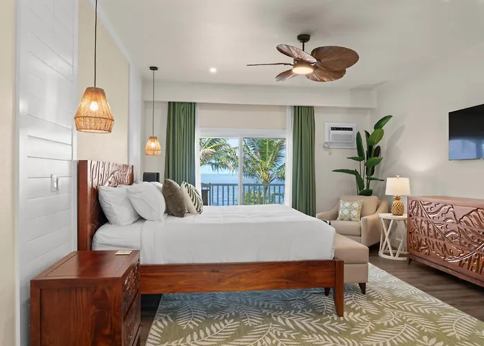 Hamakua Hotel