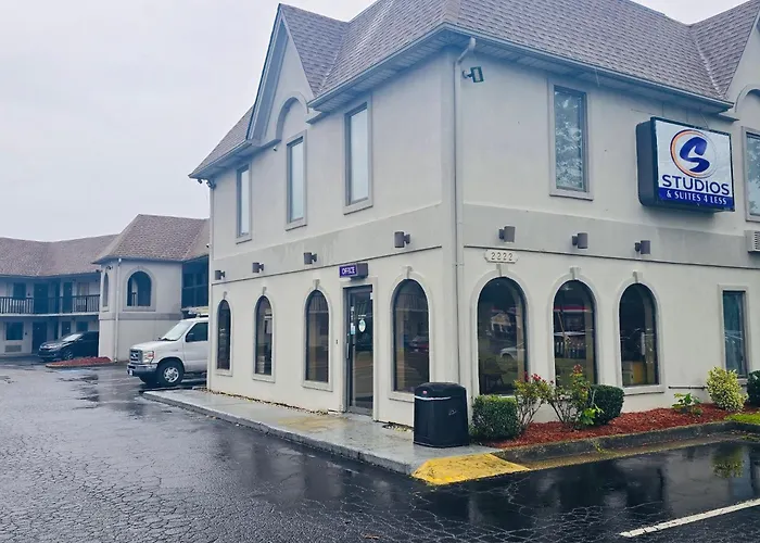 Studios 4 Less Chesapeake