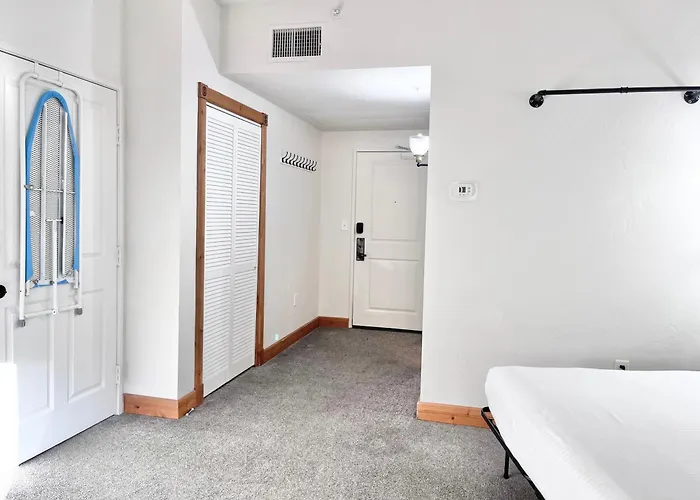 Family-Friendly Double Queen Mountain Suite Near Deer Valley Ski Resort - 2037