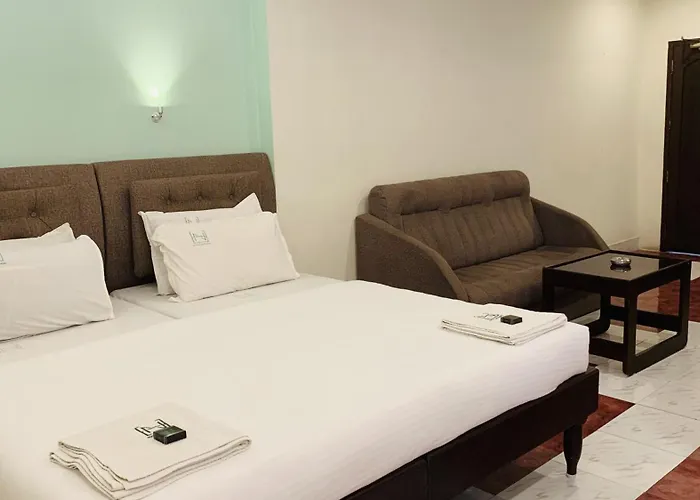 Hotel National Tourist Home