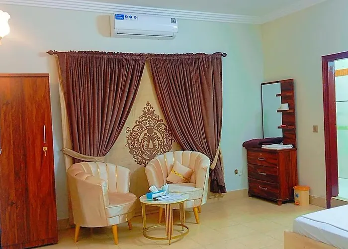 Seaview Luxury Hotel