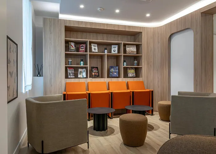 Dantan Hotel