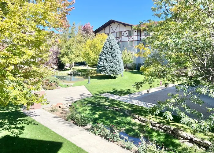 Relaxing Double Queen Mountain Getaway Near Park City & Sundance Ski Resorts - 2066