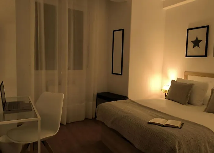 Hotel Arias