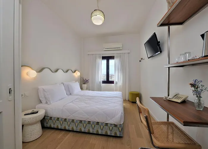 Dryades&Orion Hotel