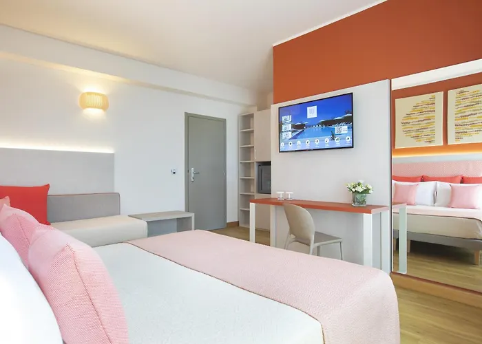Lu' Hotel Porto Pino