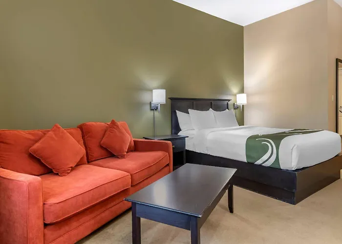 Quality Inn & Suites Quispamsis