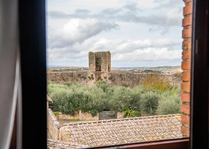 Hotel Monteriggioni