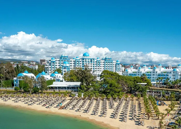 Rubi Platinum Spa Resort & Suites