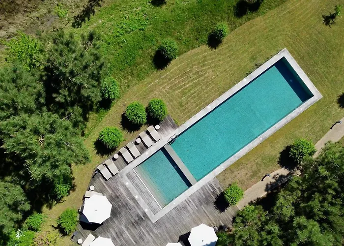 Les Échasses Golf&Surf Eco Lodge