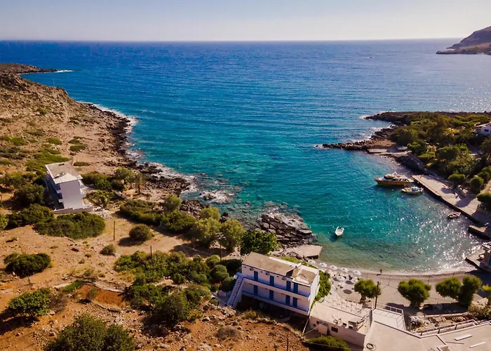 Finikas Resort Sfakia - Seaside Rooms