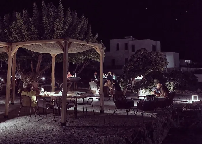 Alero Seaside Skyros Resort