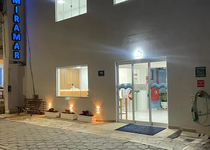 Hotel Miramar Sintpq