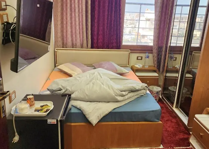 S5Tar Hotel Rooms In Front Of Mansoura University