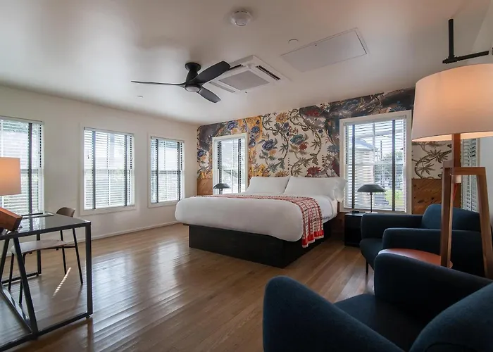 Talbot Commons Hotel