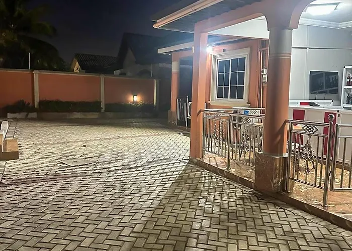 Senalli Hotel