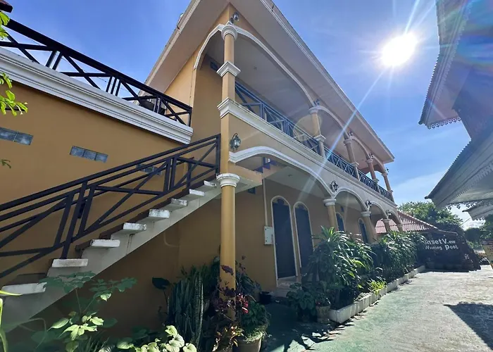 golden hotel dondet